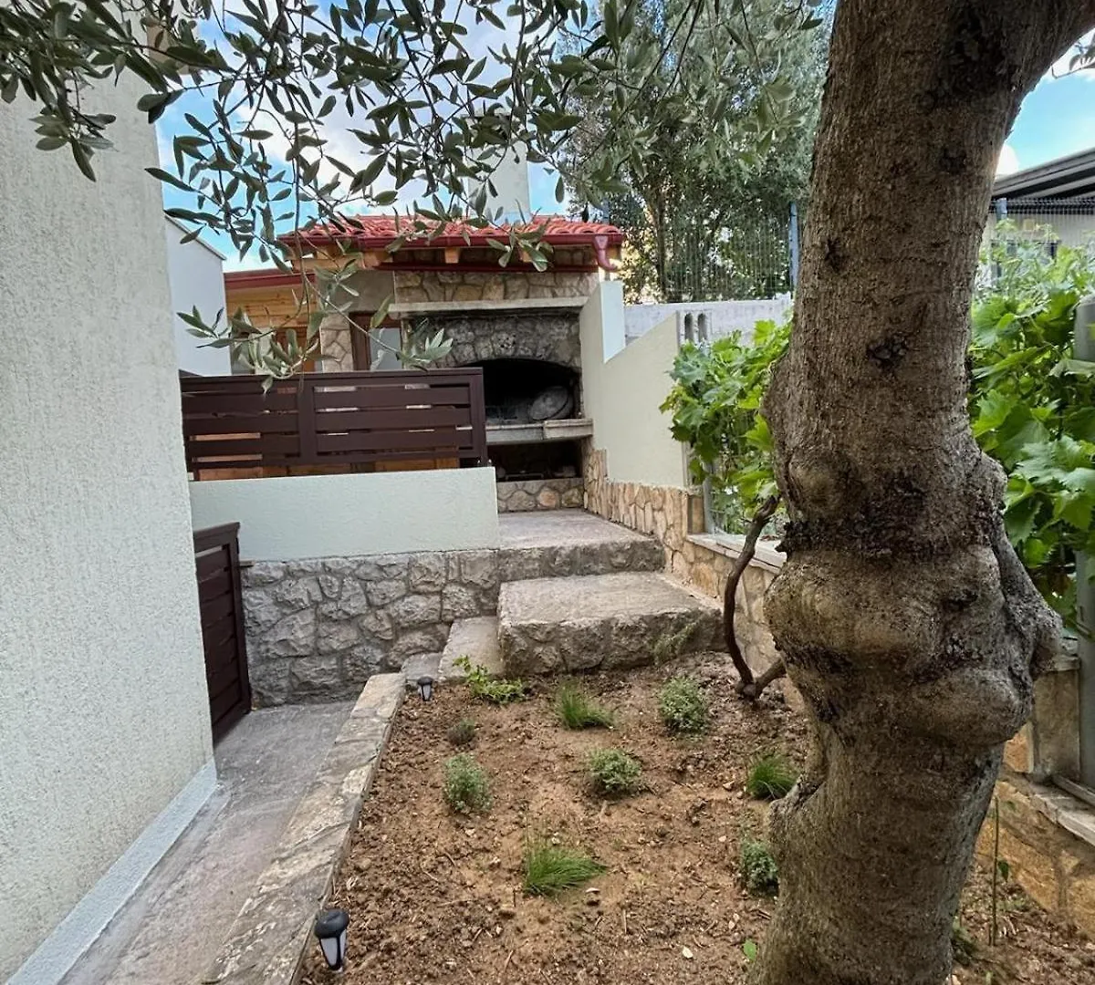 Cozy Apartments Marko In Maslenica Just 230 M From The Beach