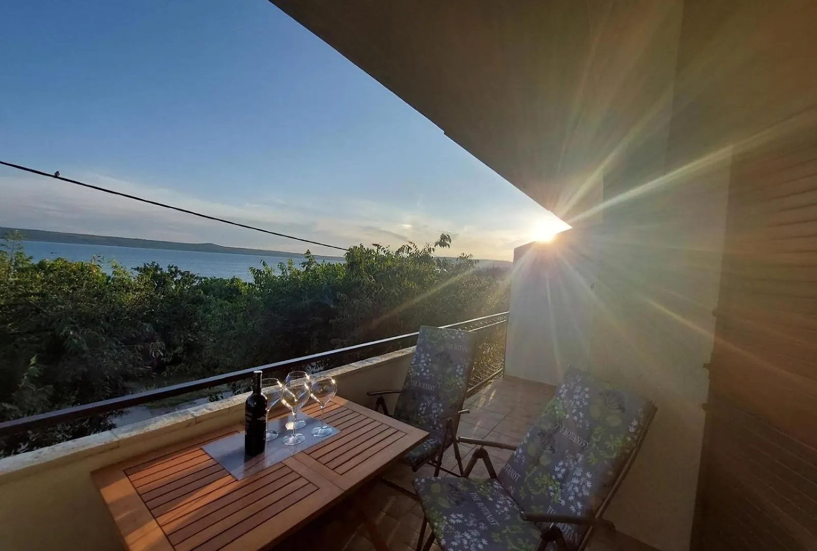 Cozy Apartments Marko In Maslenica Just 230 M From The Beach